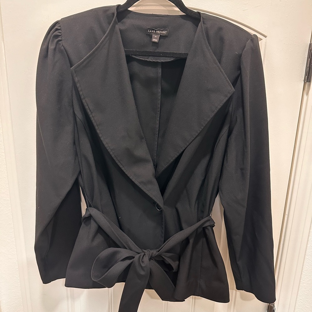 EUC Lane Bryant tie waist black blazer size 18